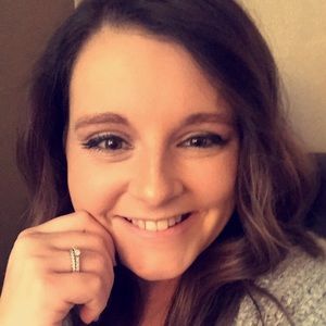 Meet your Posher, Shelby